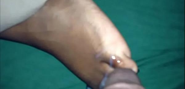  Sisters toes cum size 10